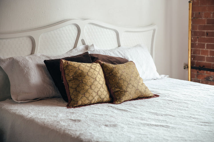 Scatter cushions